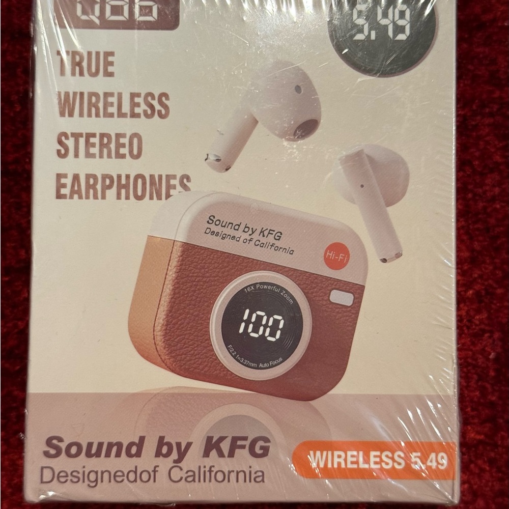 True Wireless Stereo Earphones - White